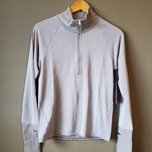 Flyout Wool Half Zip